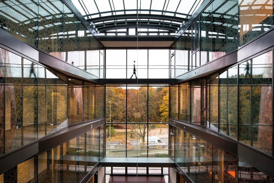 柏林土耳其大使馆-10