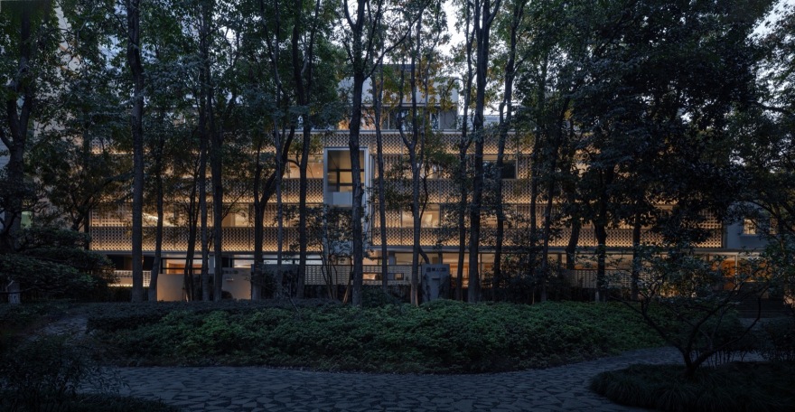 南京鼓楼锦上OCC餐厅丨中国南京丨BUZZ建筑事务所-3