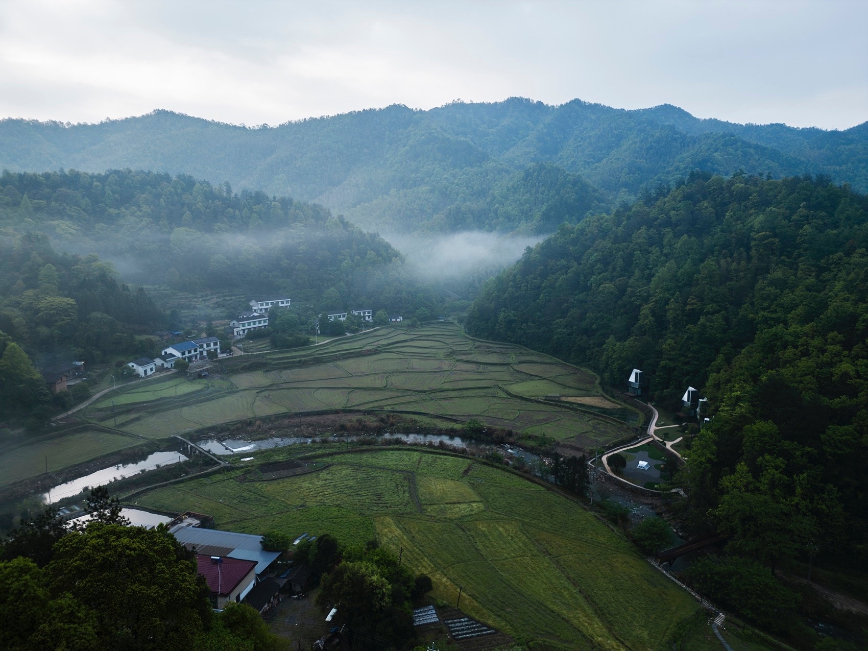 云躲躲·烟花小屋丨中国湖南丨EERI 建筑设计工作室-5
