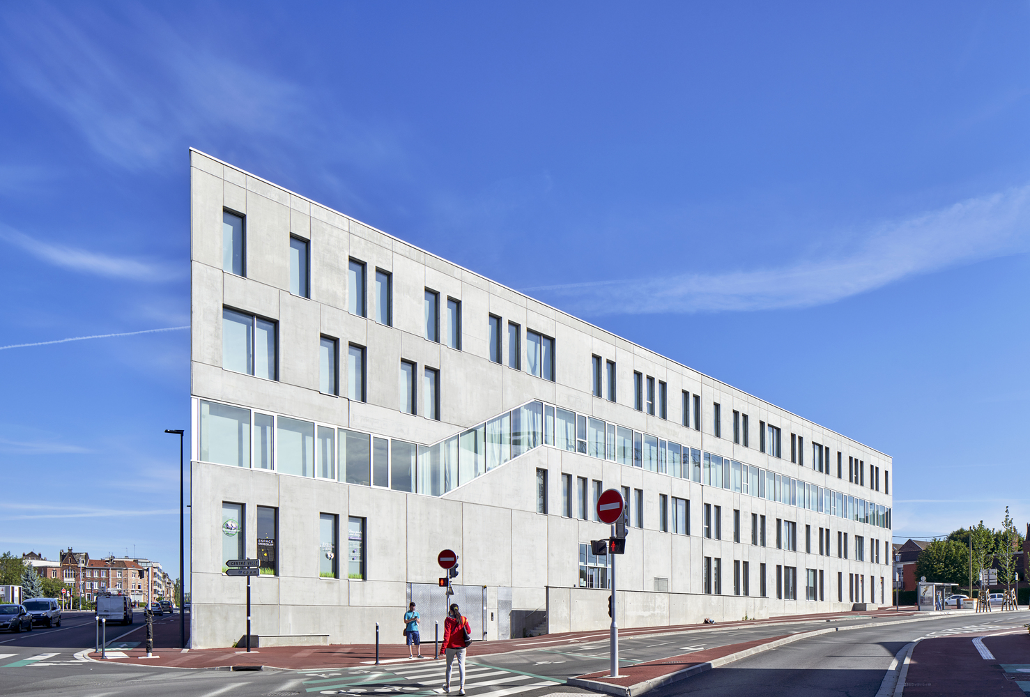 法国 Sebastopol 办公室 · 现代环保建筑的典范-10