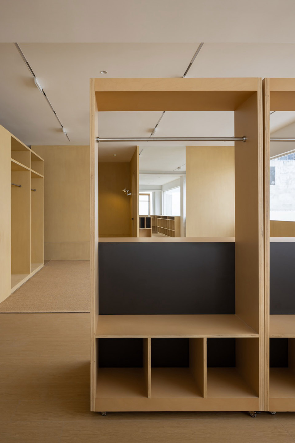 Heyi office 丨中国广州丨偏离空间设计-52