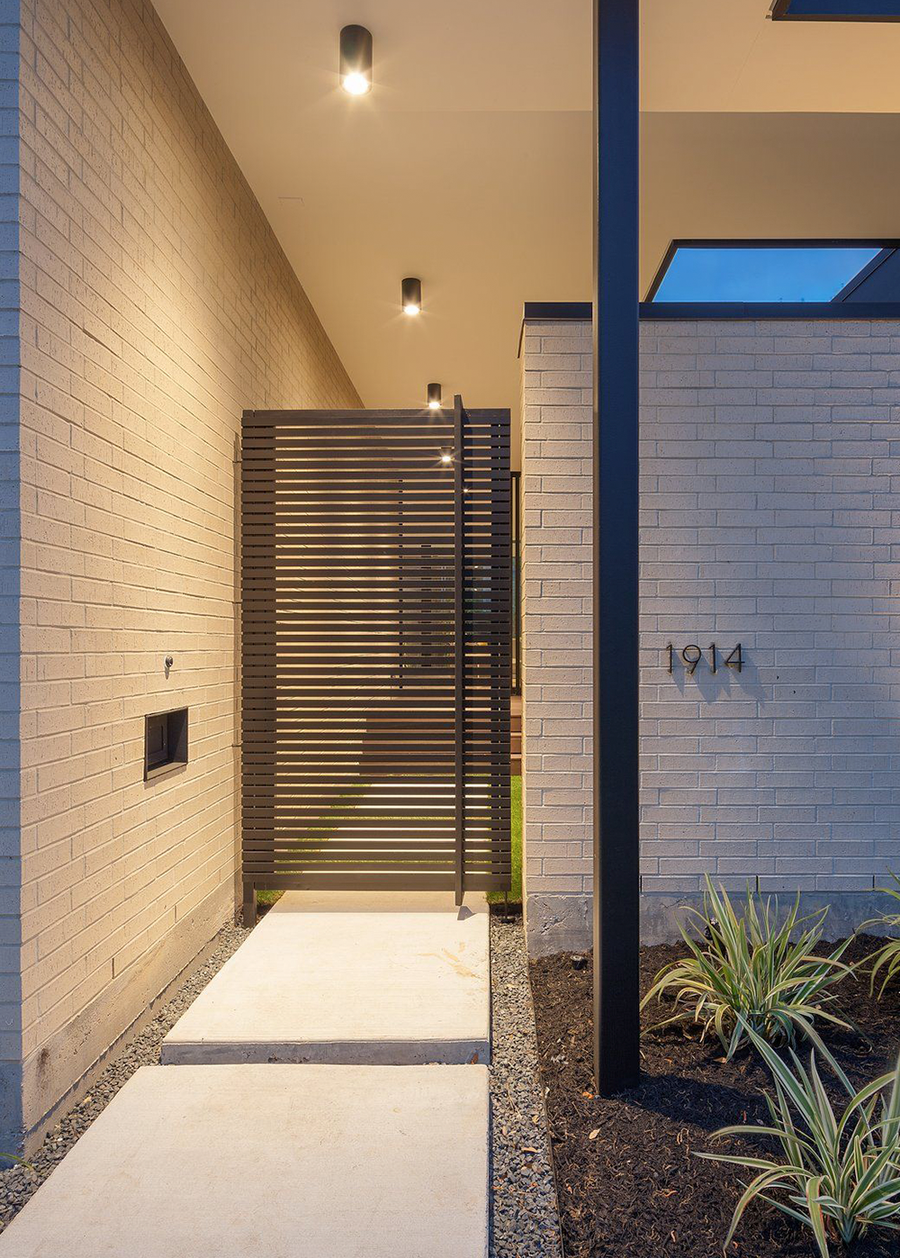 花园入口的静谧之美丨中国上海丨东町设计-32