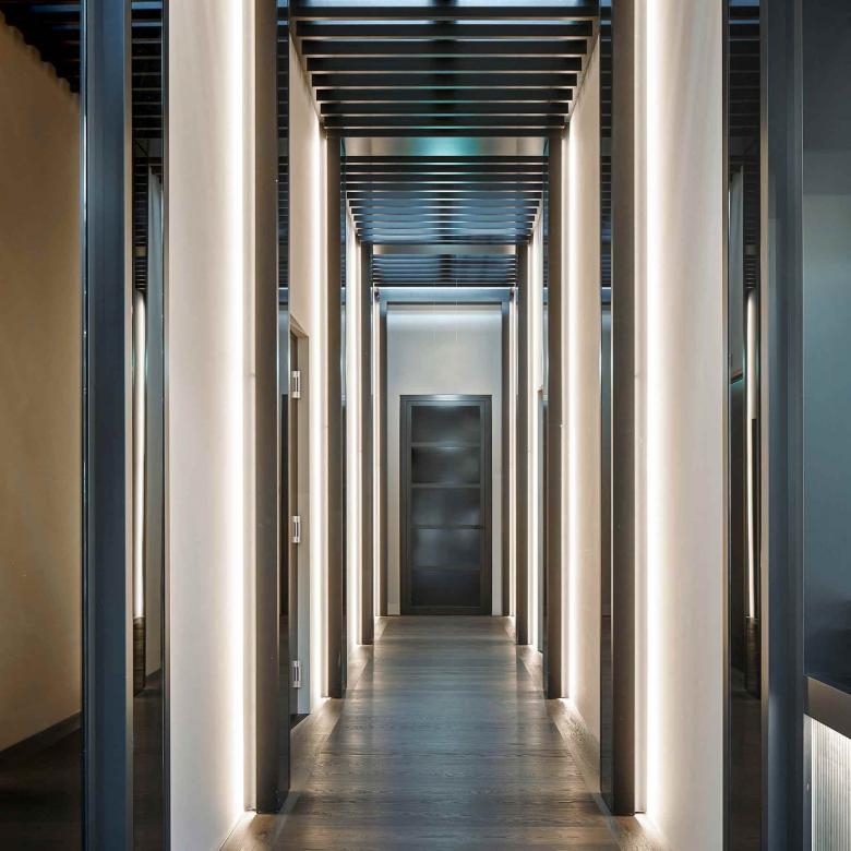 棚车丨瑞士楚格丨COCC. and coherent AG-12