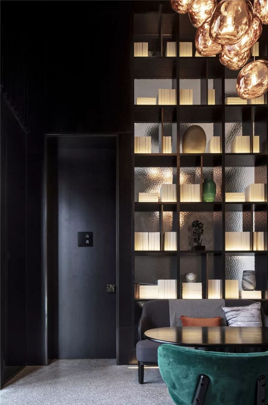 曾建龙打造“黛瓦宴” | 旧火车站中的新餐饮空间实验-68