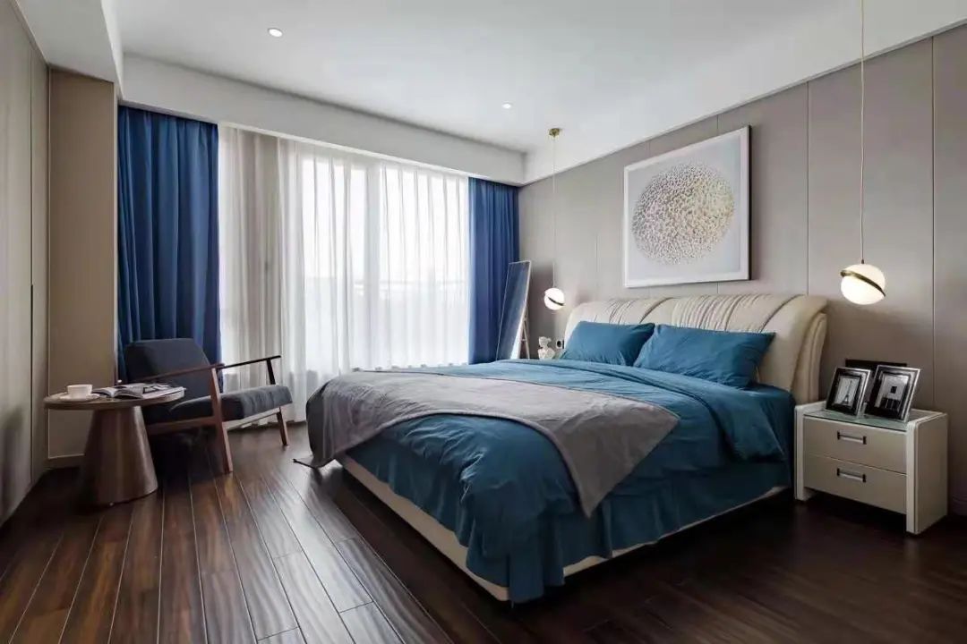 新中式卧房设计 | 壁画、板式床头墙与整洁床头墙的雅致融合-15