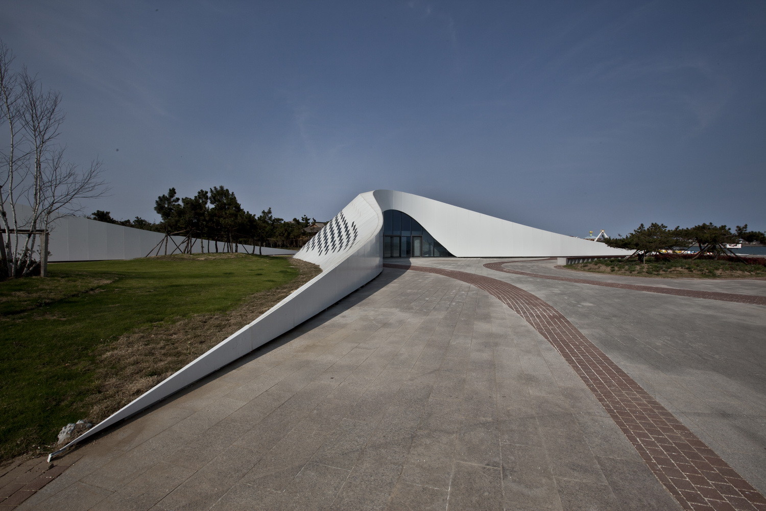 Public Bathroom  HHD_FUN Architects-8