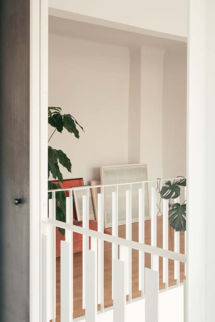 简洁风复式公寓设计  Bernard Dubois-30