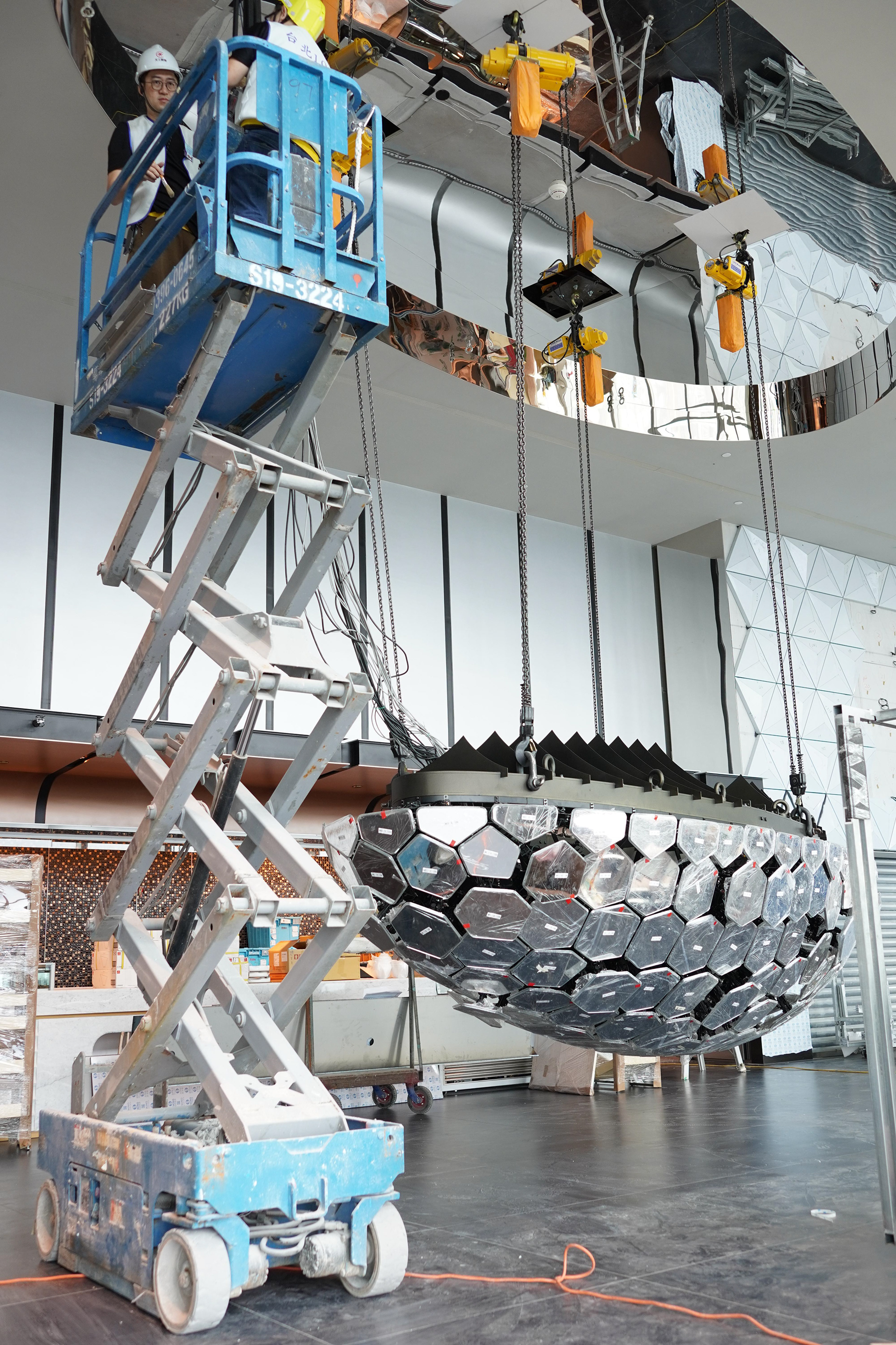 一座欢乐动态雕塑丨天工开物团队-2