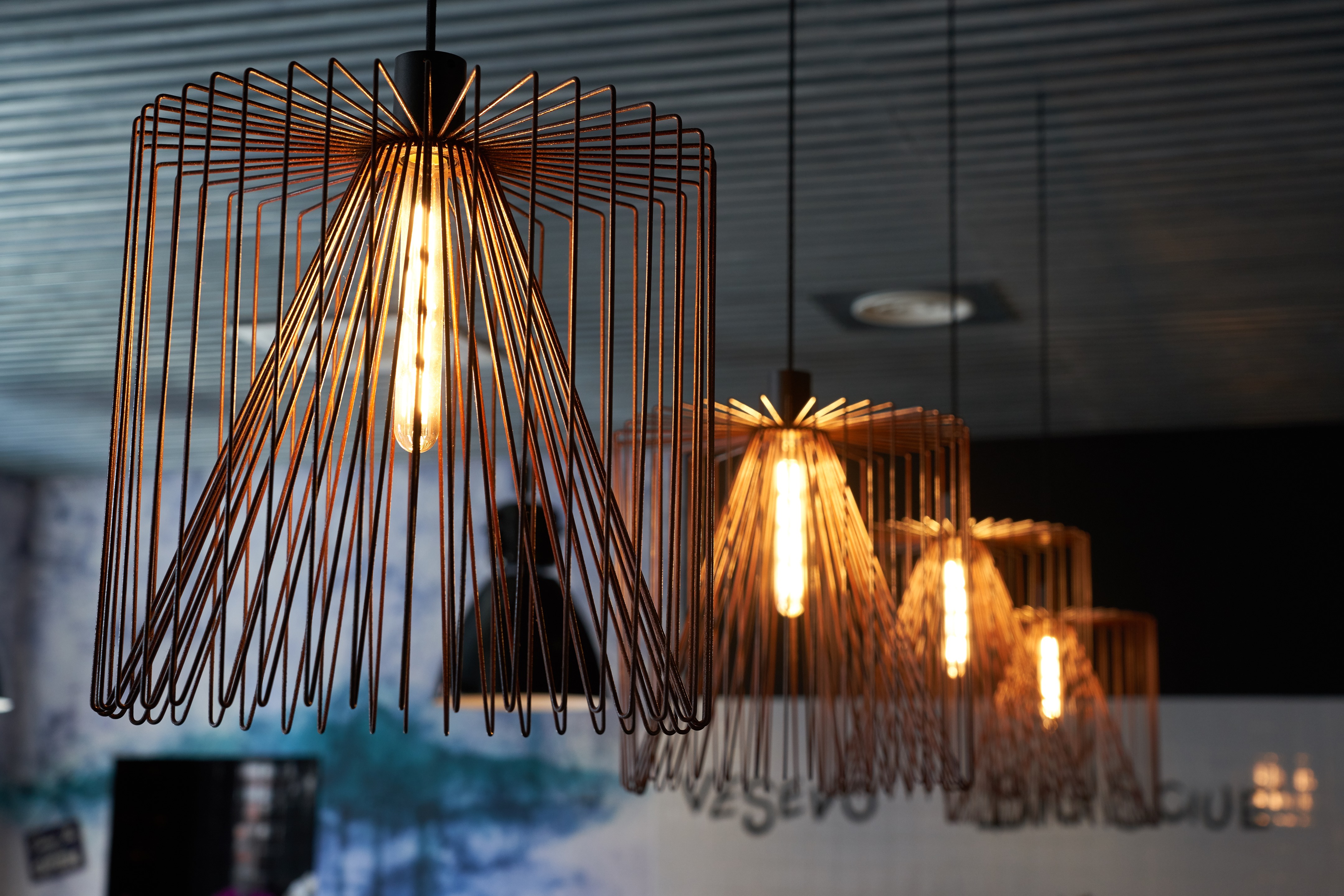 铁与火的烹饪艺术,打造独特汉堡空间-3