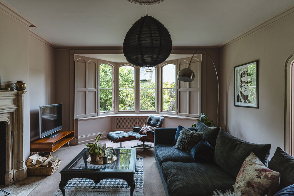 英格兰 19 世纪哥特式石屋，穿越时空的浪漫居住体验-16