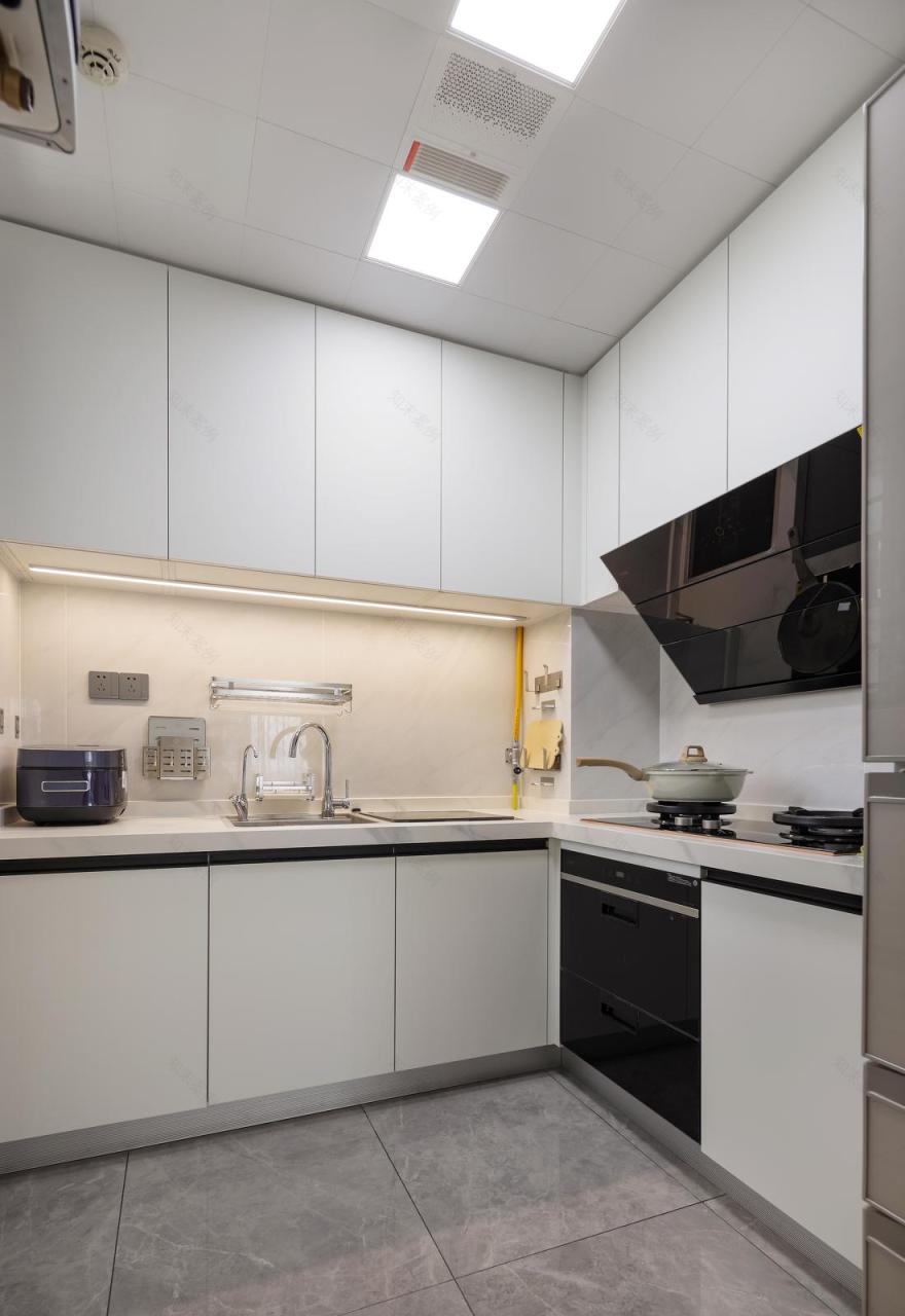 广州粤海城现代轻奢平层丨AL.Design-19