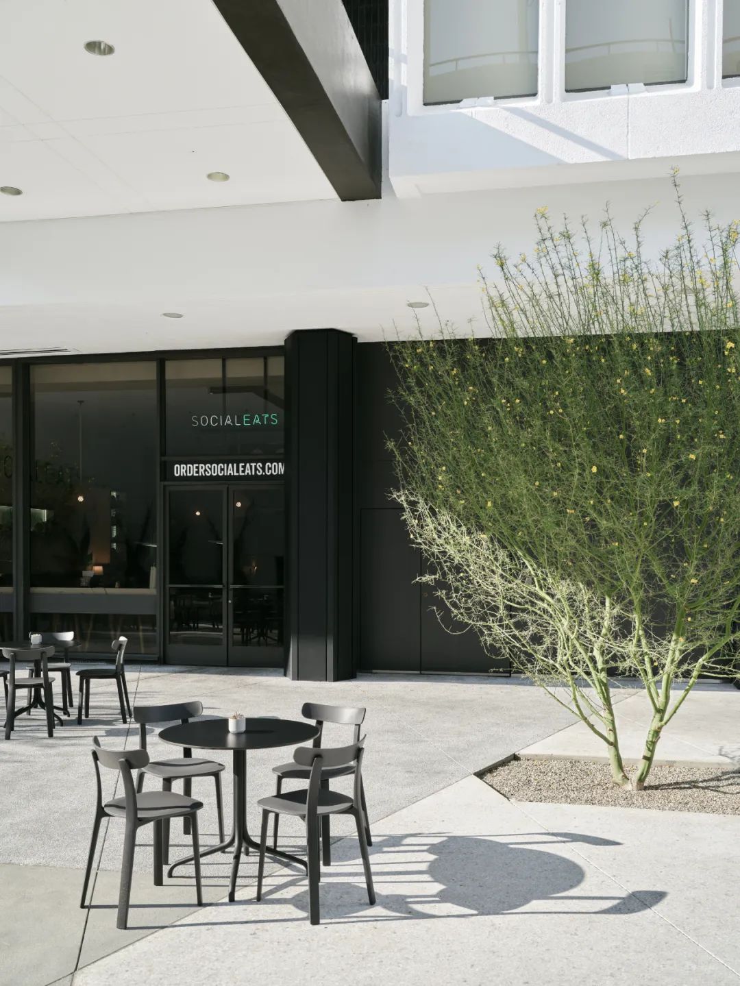 沉稳轻奢|优雅高级办公设计-53