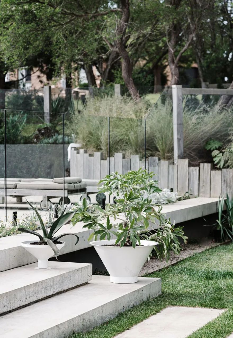 诗意宁静的谷仓式家庭住宅丨加拿大维多利亚丨Billy Innes-30