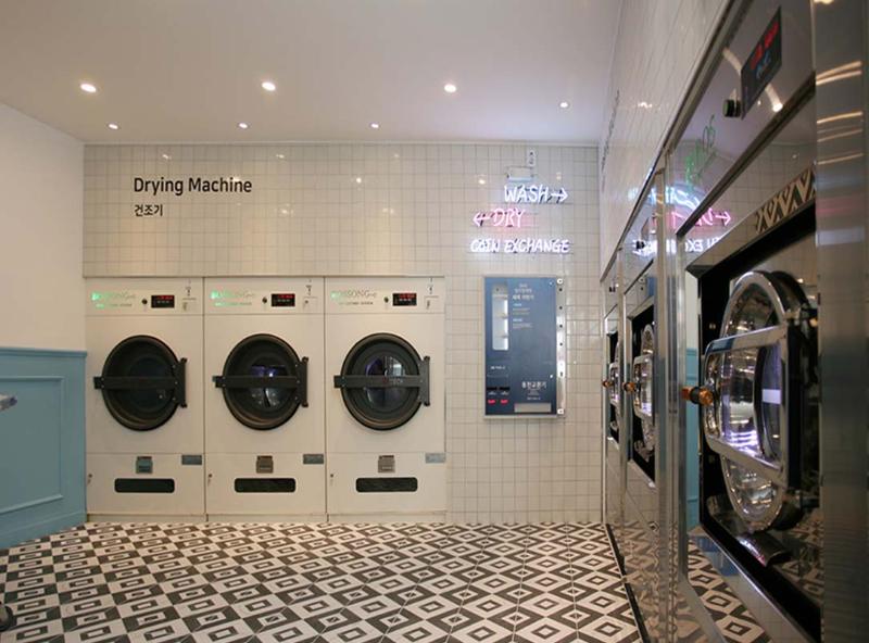 简约天空蓝点缀，打造温馨洗衣房-6