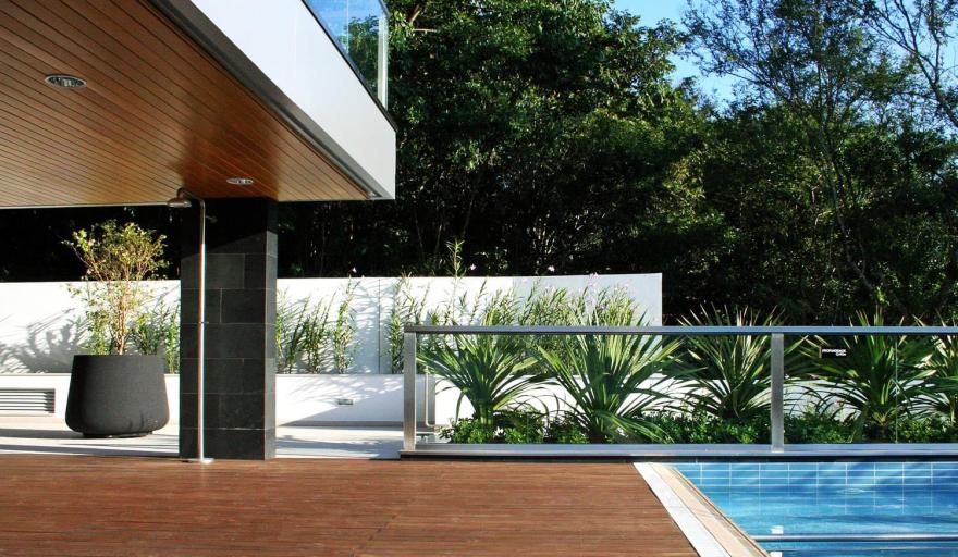 巴西 Porto de Mônaco Residence | 现代建筑与自然美景的完美融合-9