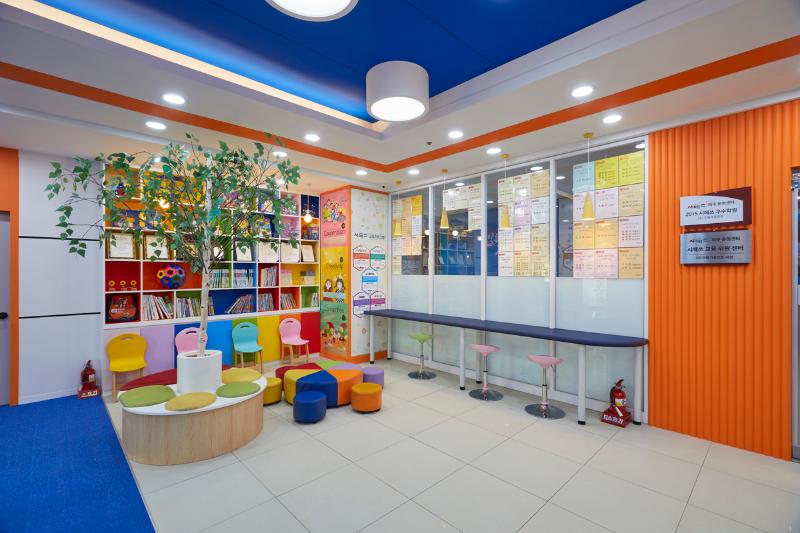 70 平米数学学院，色彩点亮空间-7