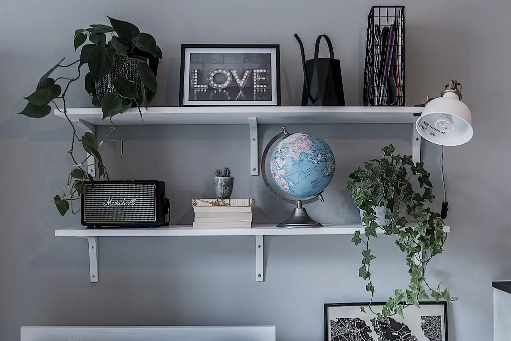 鲜亮色彩点缀的北欧风格 | 以白色为基调的清新空间-35