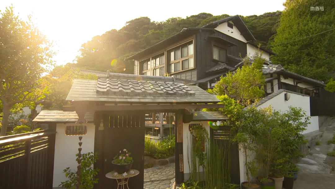 《钱断情始》里的日式 Shabby-chic 家居美学-67