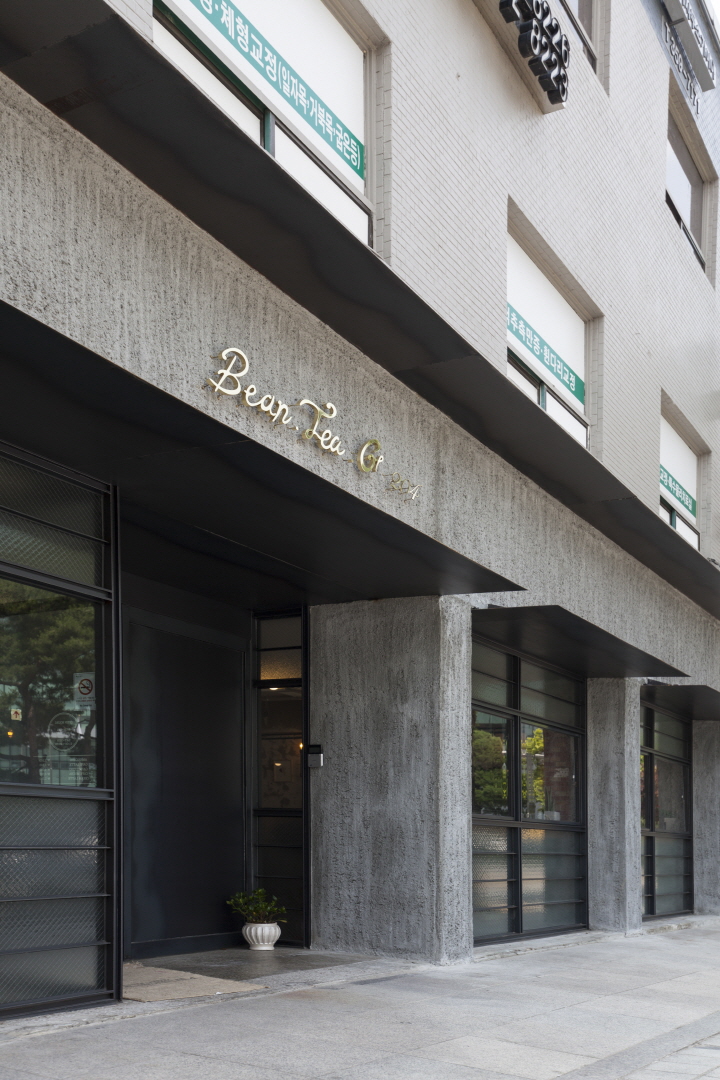 首尔 60 坪 Bean Tea G 咖啡厅 极简工业风设计-4