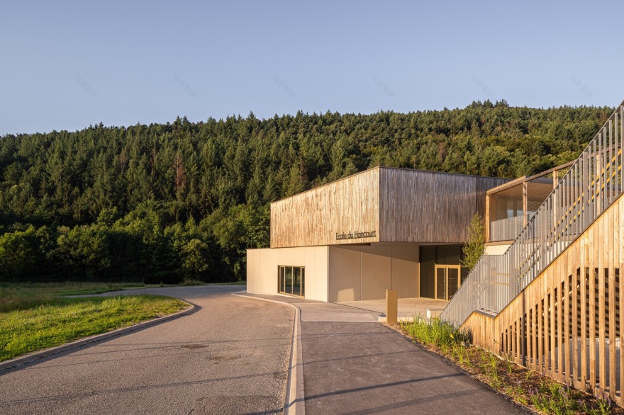 Honcourt 学校丨法国丨f+f architectes-13