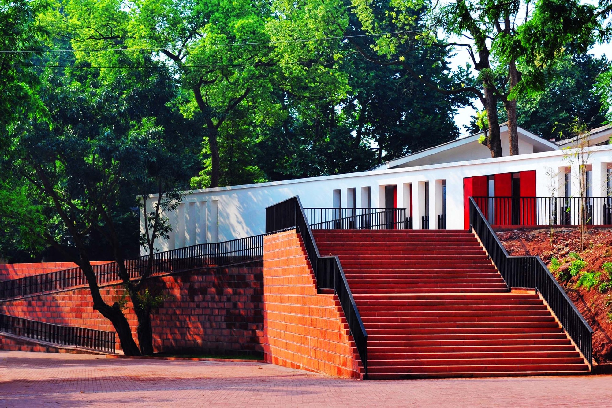 Memorial Hall / West-line Studio-26