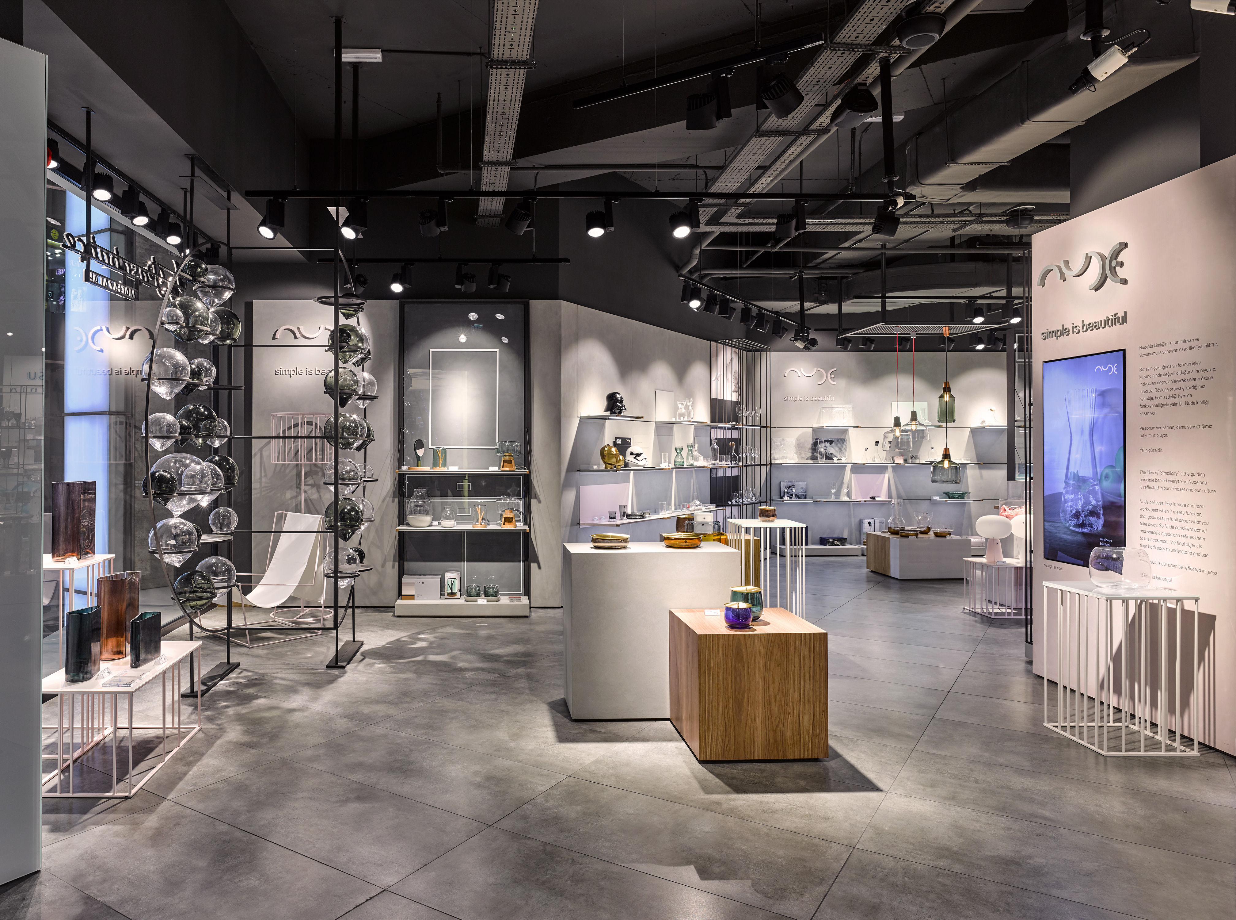 Nude 品牌店中店-18