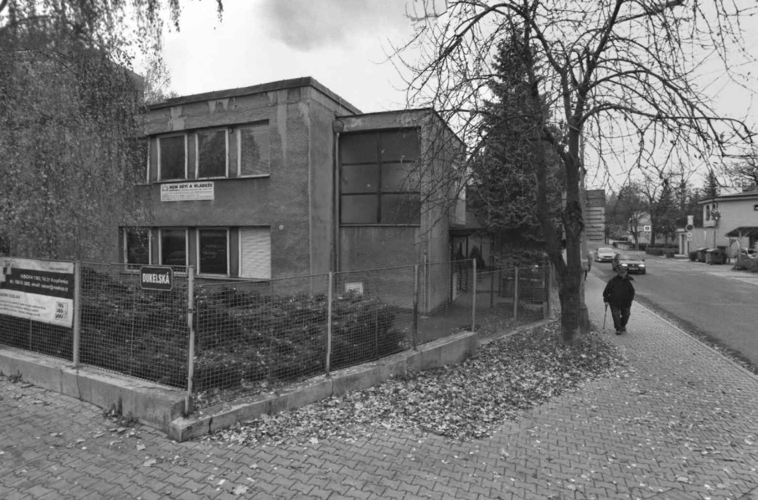 Rekonstrukce fasády a okolí DDM v Kopřivnici – Mrva.net-21