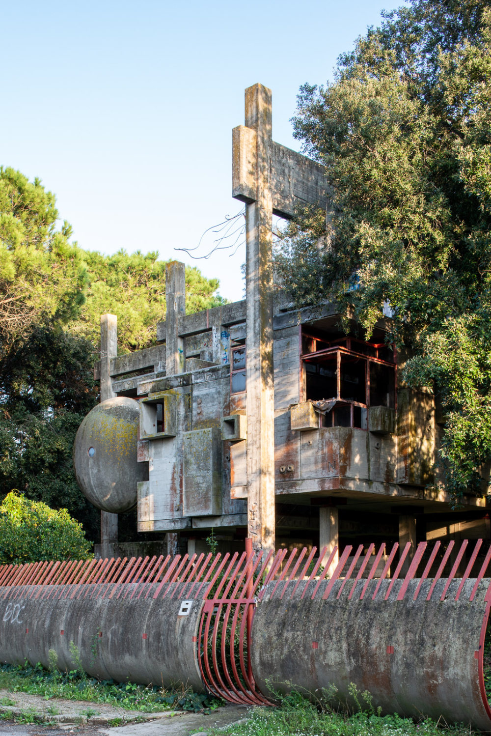 有机建筑的奇迹 | 意大利无边无际的树屋-10