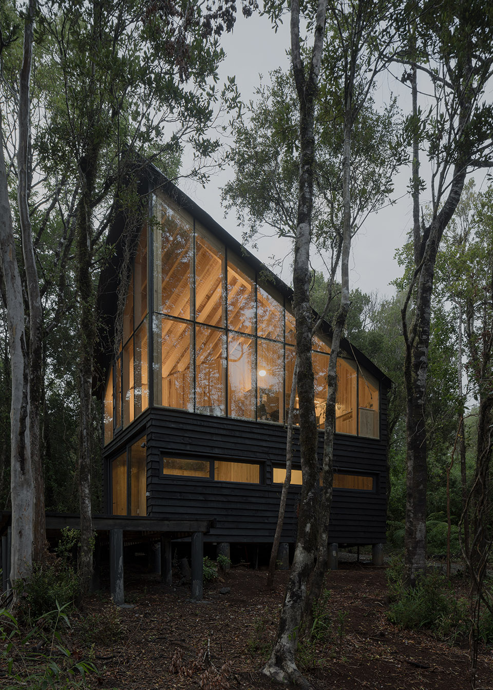 Calfuco小屋丨智利丨Tomas de Iruarrizaga-43