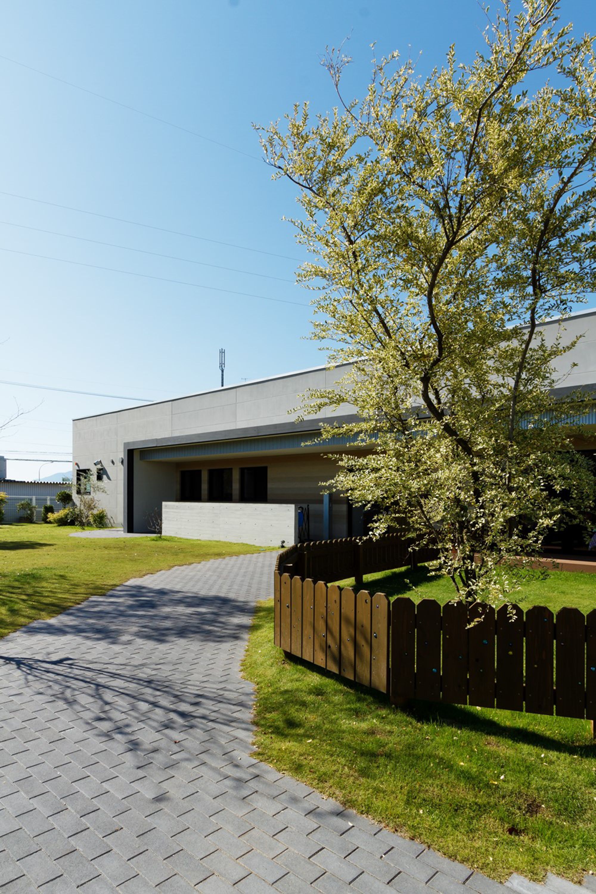 历史与现代的碰撞 | 日本 NFB 幼儿园设计-1