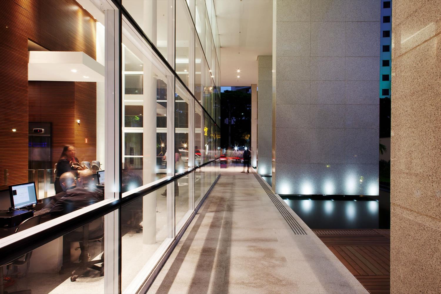 巴西 Atrium Faria Lima 商业建筑设计-6