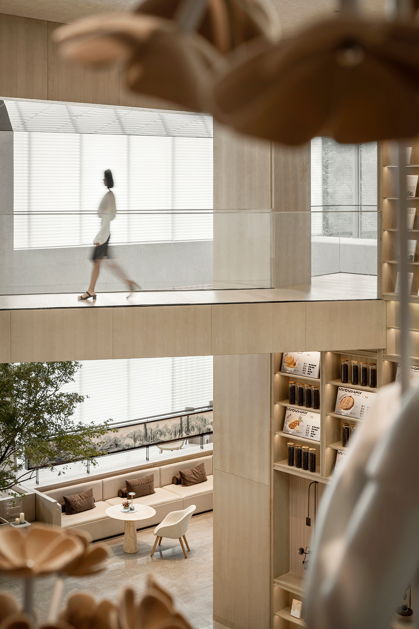 绿城昆明柳岸晓风生活美学馆丨中国昆明丨春山秋水-60