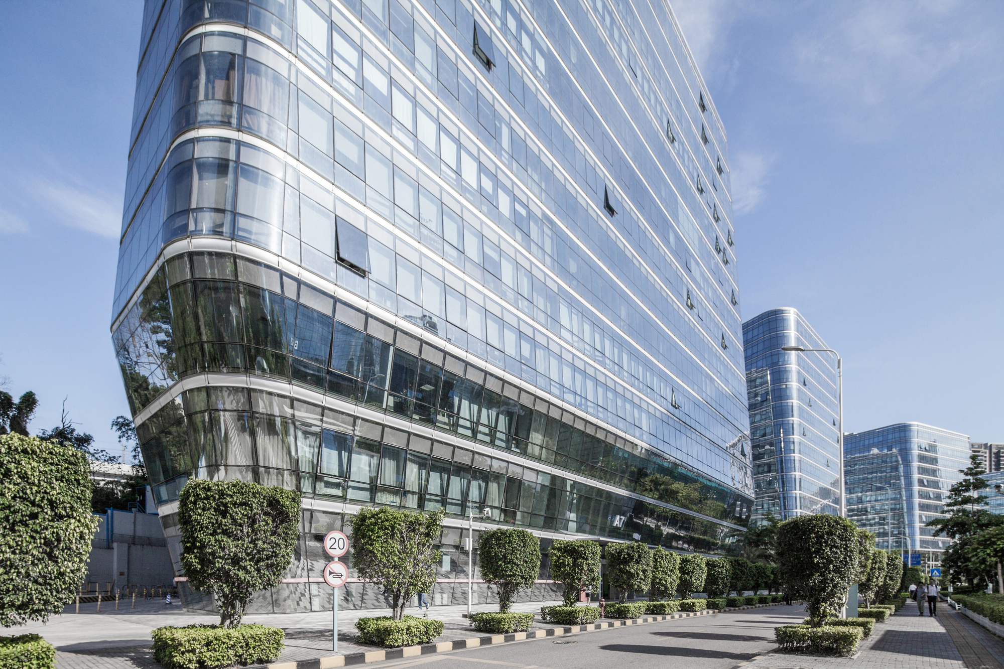 NanFang University Technology Park and B1 Tower Building / Saltans Architects-23