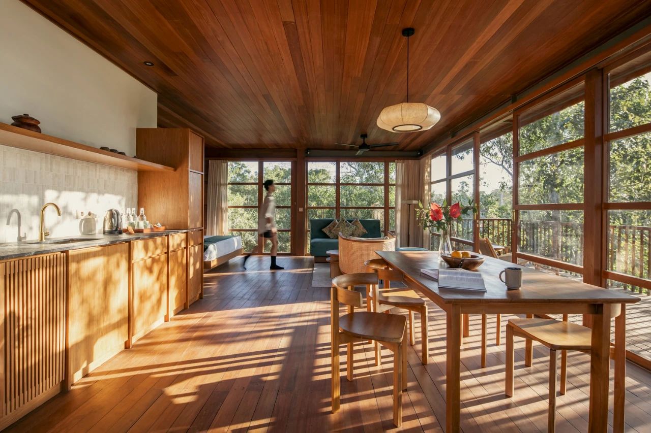 巴厘岛乌鲁瓦图树屋别墅丨印度丨Stilt Studios-6