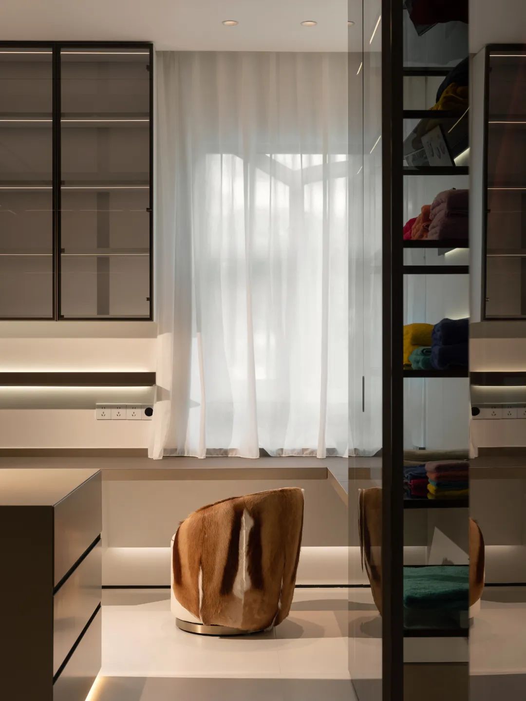 白色潮玩空间 · 光谱之家丨CQ Home-64