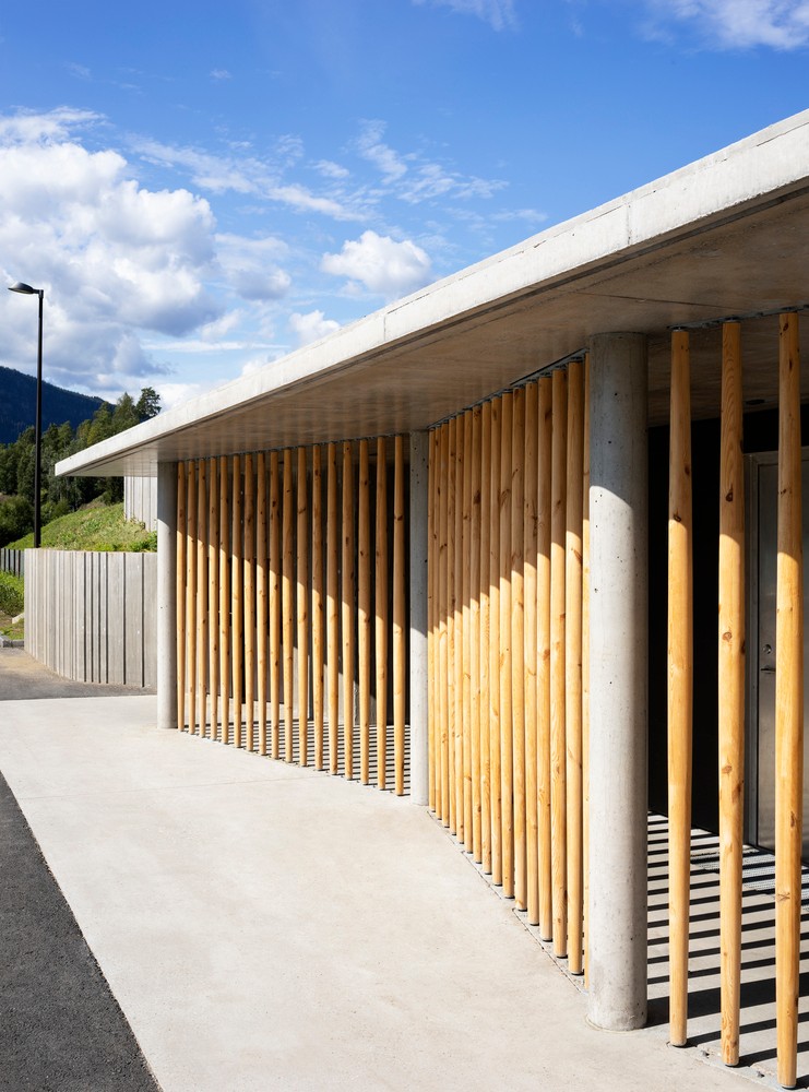 Krekke 高速公路休息区 | 公园与休息的完美融合-4