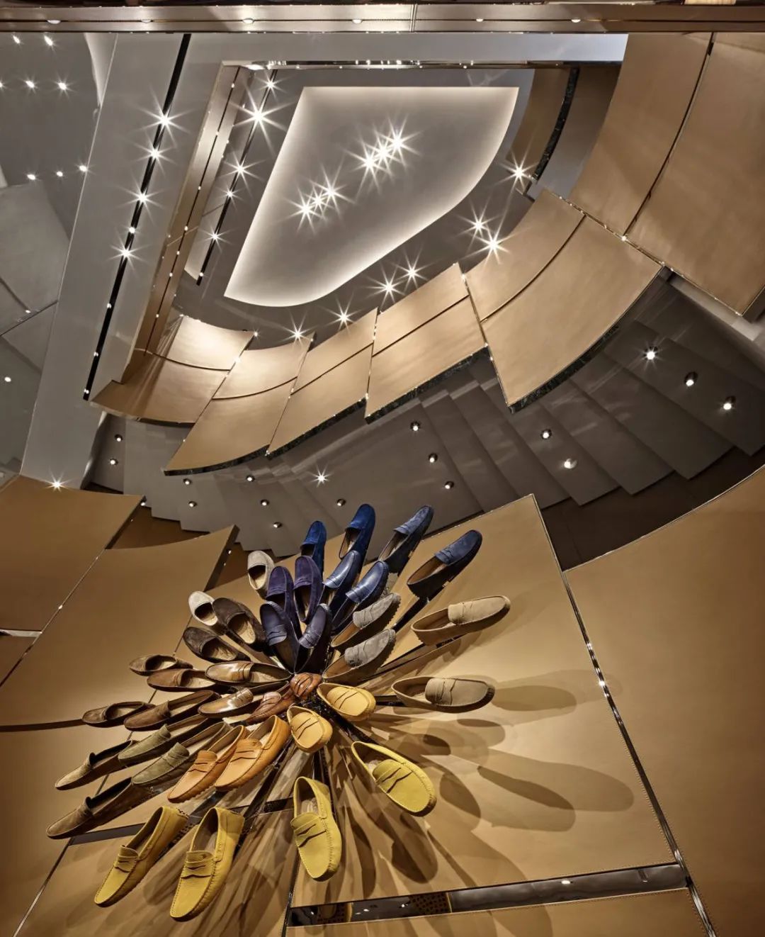 奢侈品牌概念店设计鉴赏丨日本东京丨Curiosity agency-71