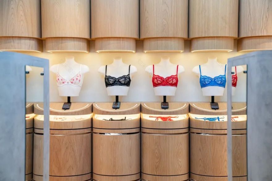 Lounge 内衣店丨英国伦敦-7