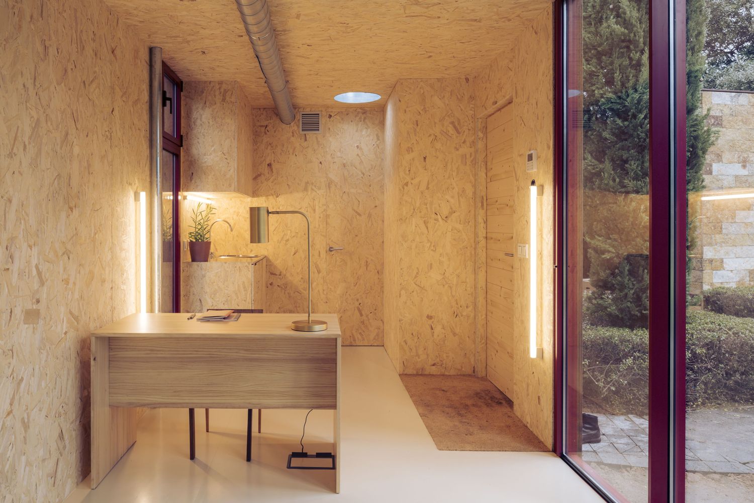 马德里定制花园办公室丨西班牙马德里丨delaVegaCanolasso-23