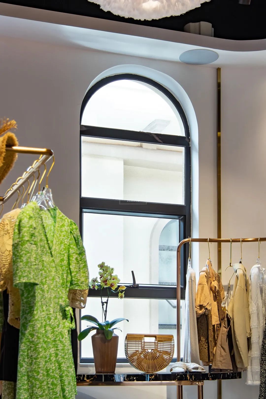 云南安宁轻奢时尚服饰店丨中国云南丨余得水-45