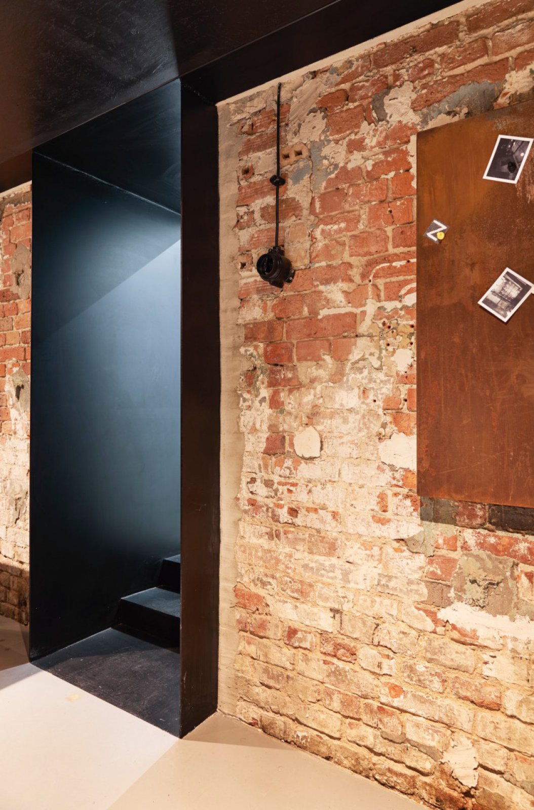 波兰华沙办公空间改造设计-10