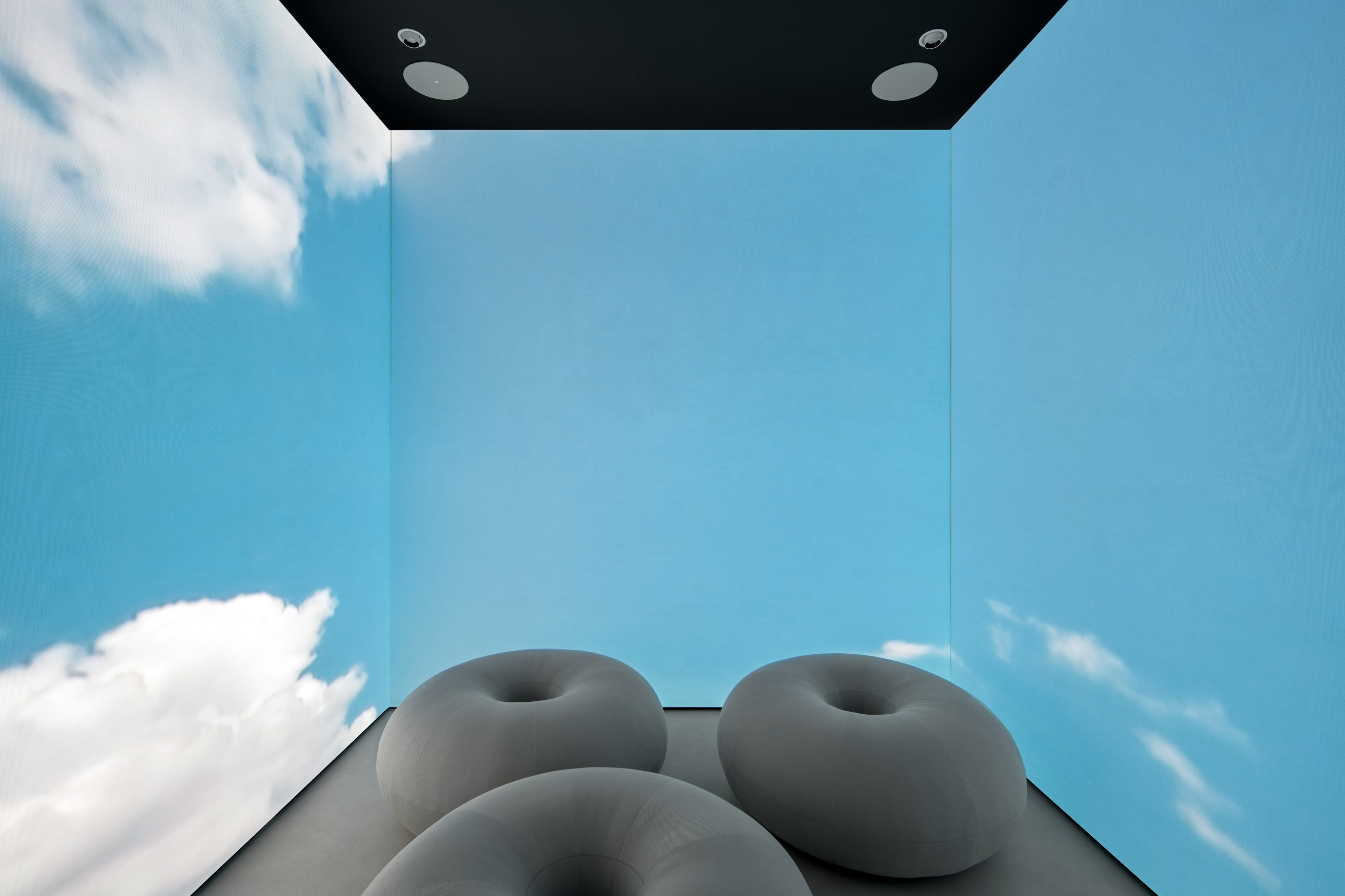 弗拉斯内地区销售办公室丨乌克兰基辅丨Kateryna Virovtseva等三人-32