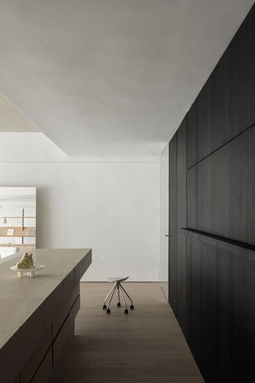 服装品牌主理人的美学空间试验场丨中国深圳丨无限 STUDIO 空间设计-20