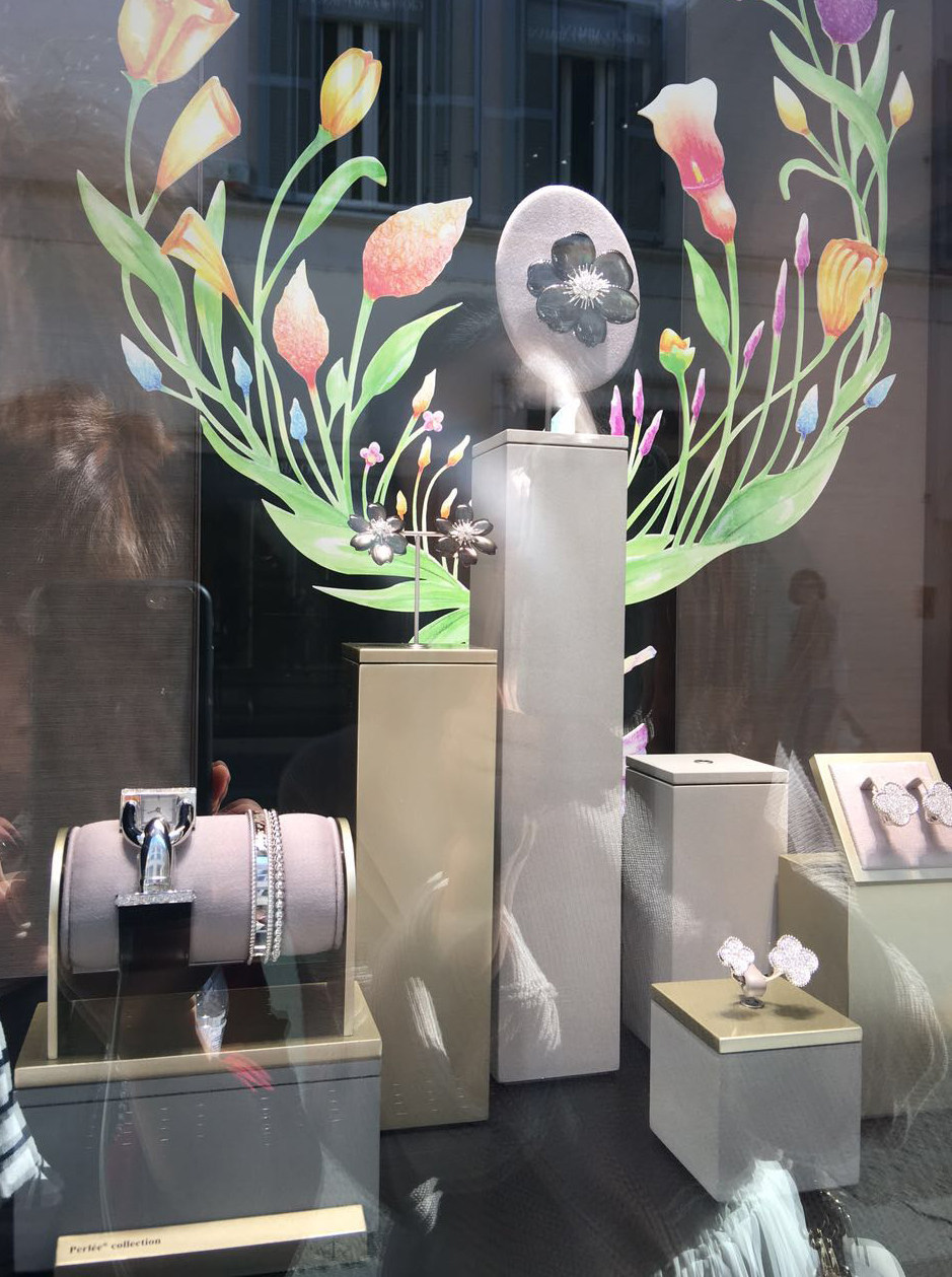 欧洲街头创意橱窗-61