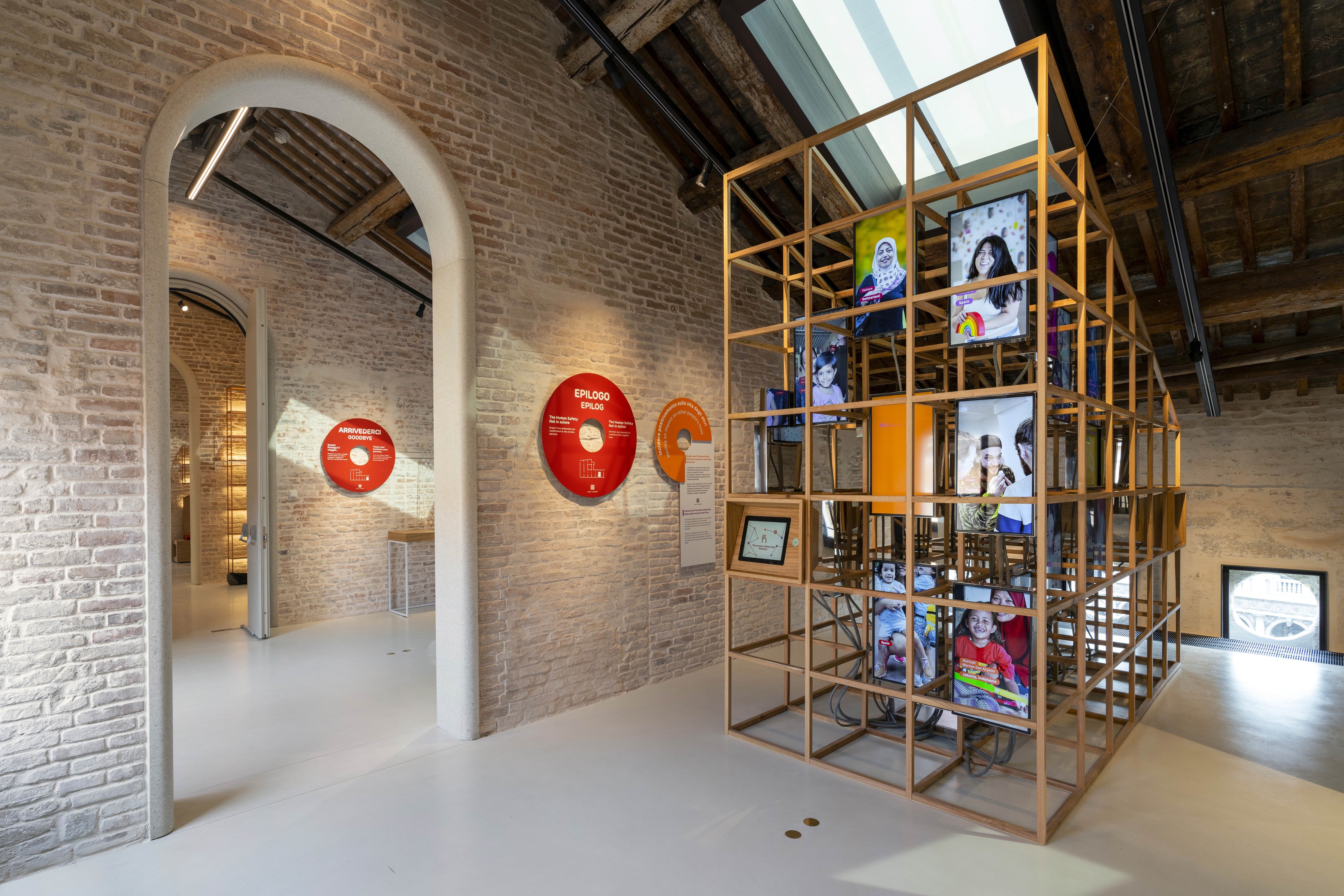 米兰 MIGLIORE+SERVETTO ARCHITECTS 打造 THSN 未来感办公空间-14