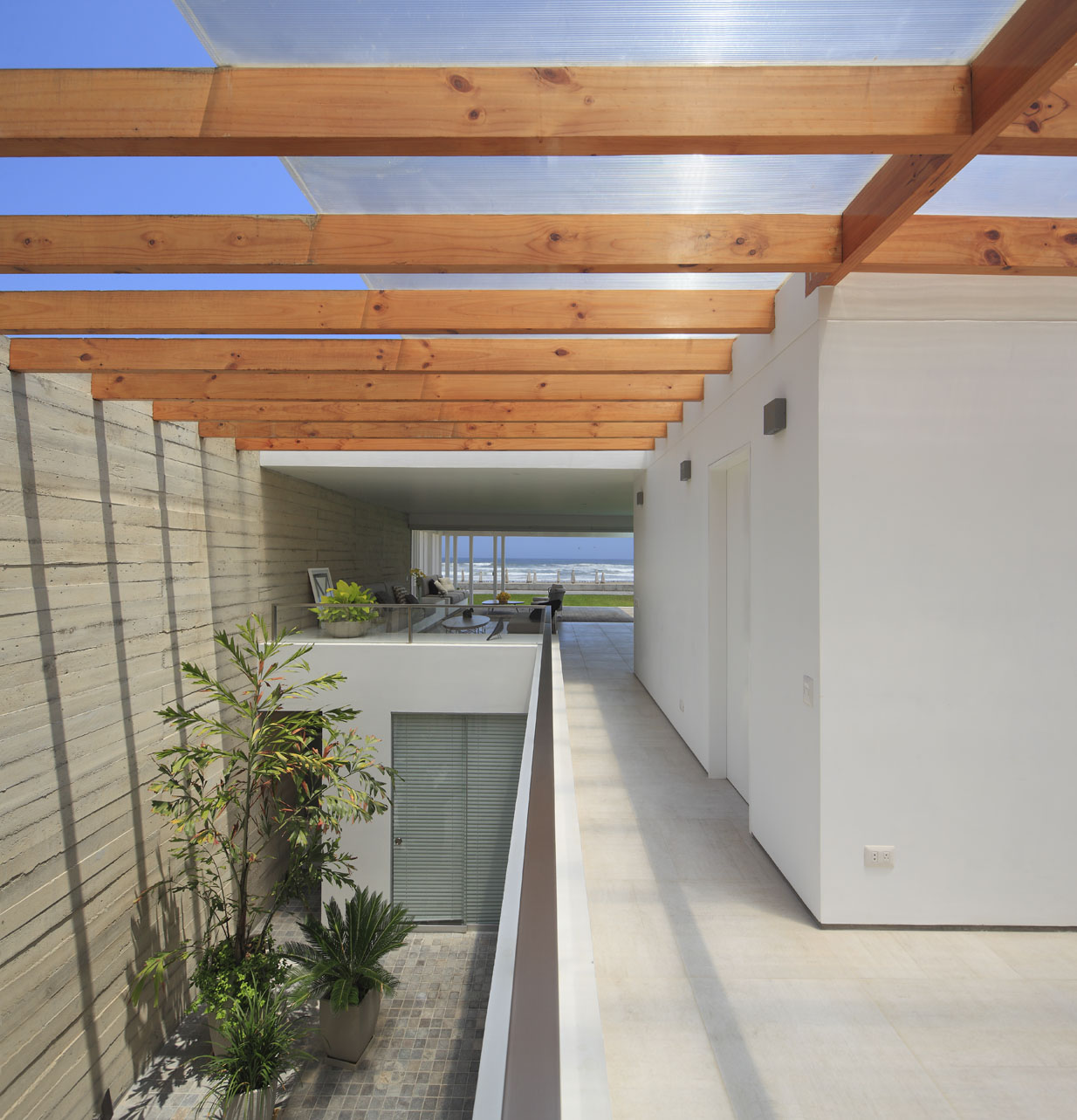 白盒子中的垂直生活-44