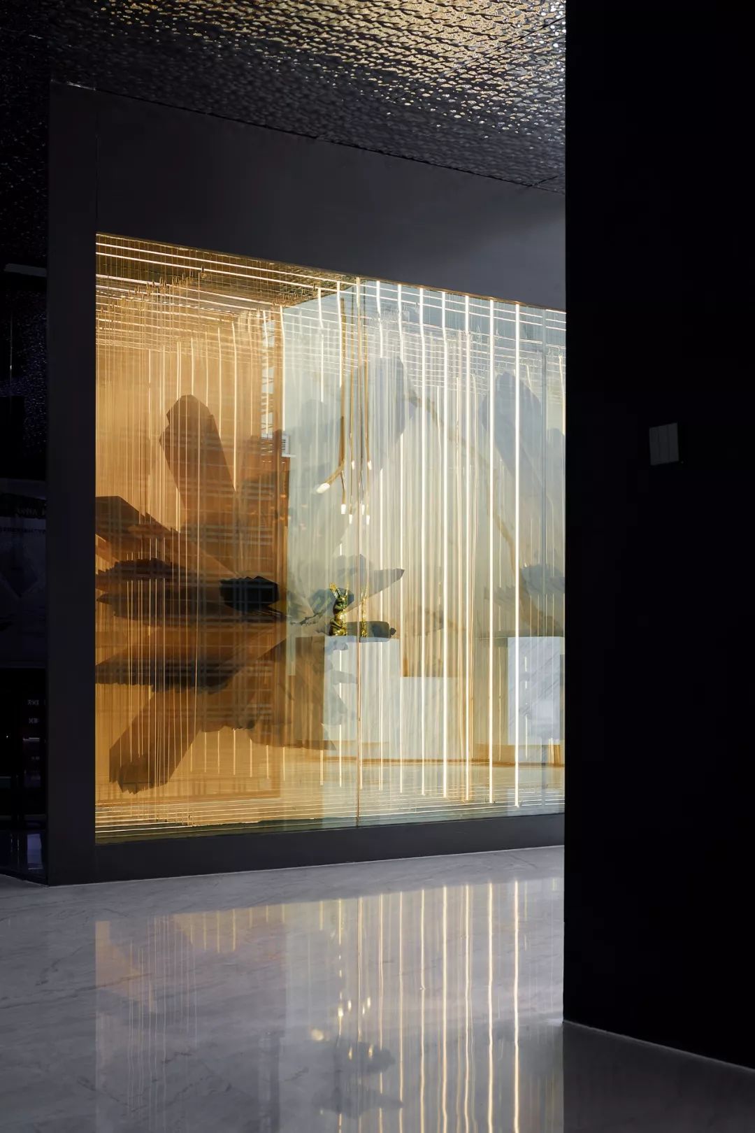 万科：致敬纯净灵魂，打造自由游走的艺术美学！  ENJOYDESIGN-23