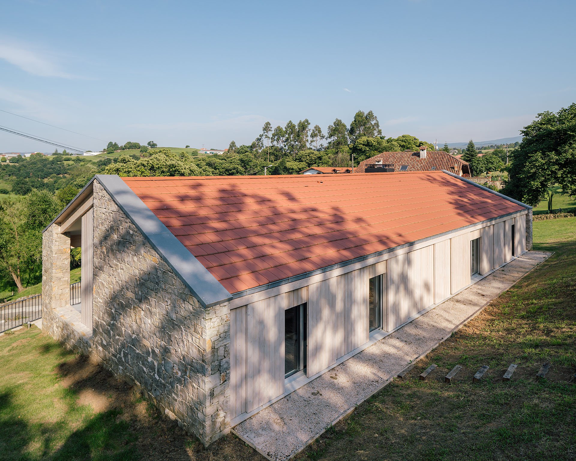 融合传统与当代的西班牙乡村别墅设计-37