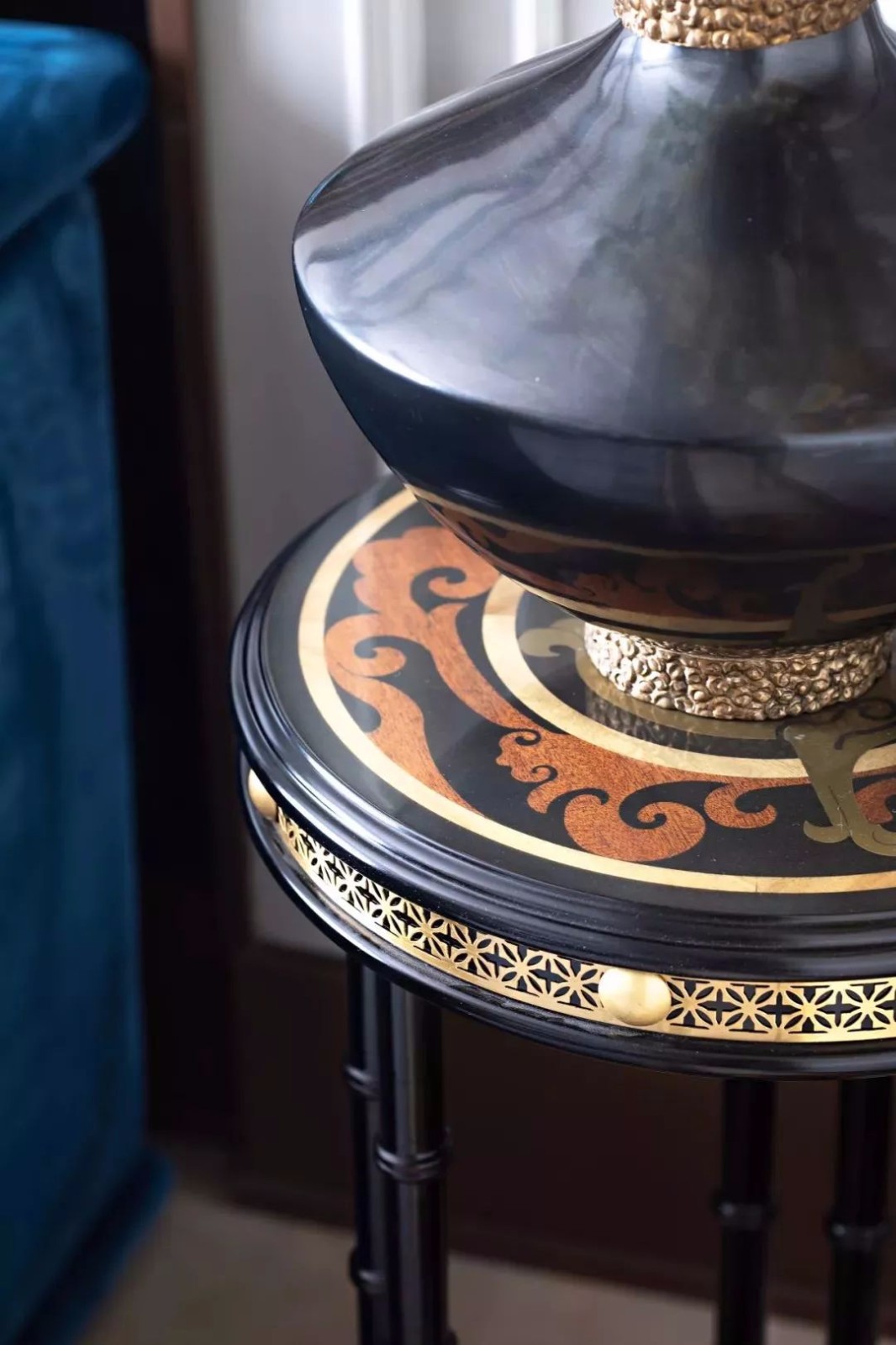 中西合璧,YORO 御融新作打造现代经典家居空间-12