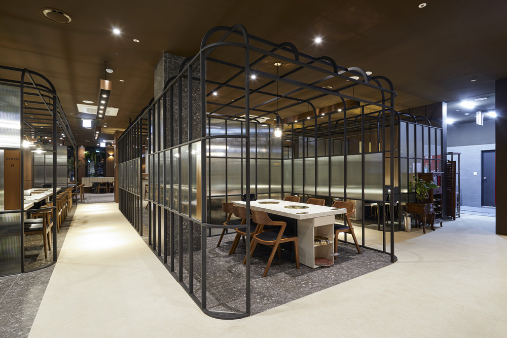 现代风格三层 250 平小户型装修设计-3